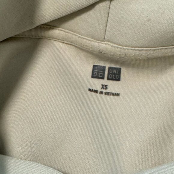 Uniqlo Slit Long Sleeve Pullover Hoodie - Picture 3 of 4